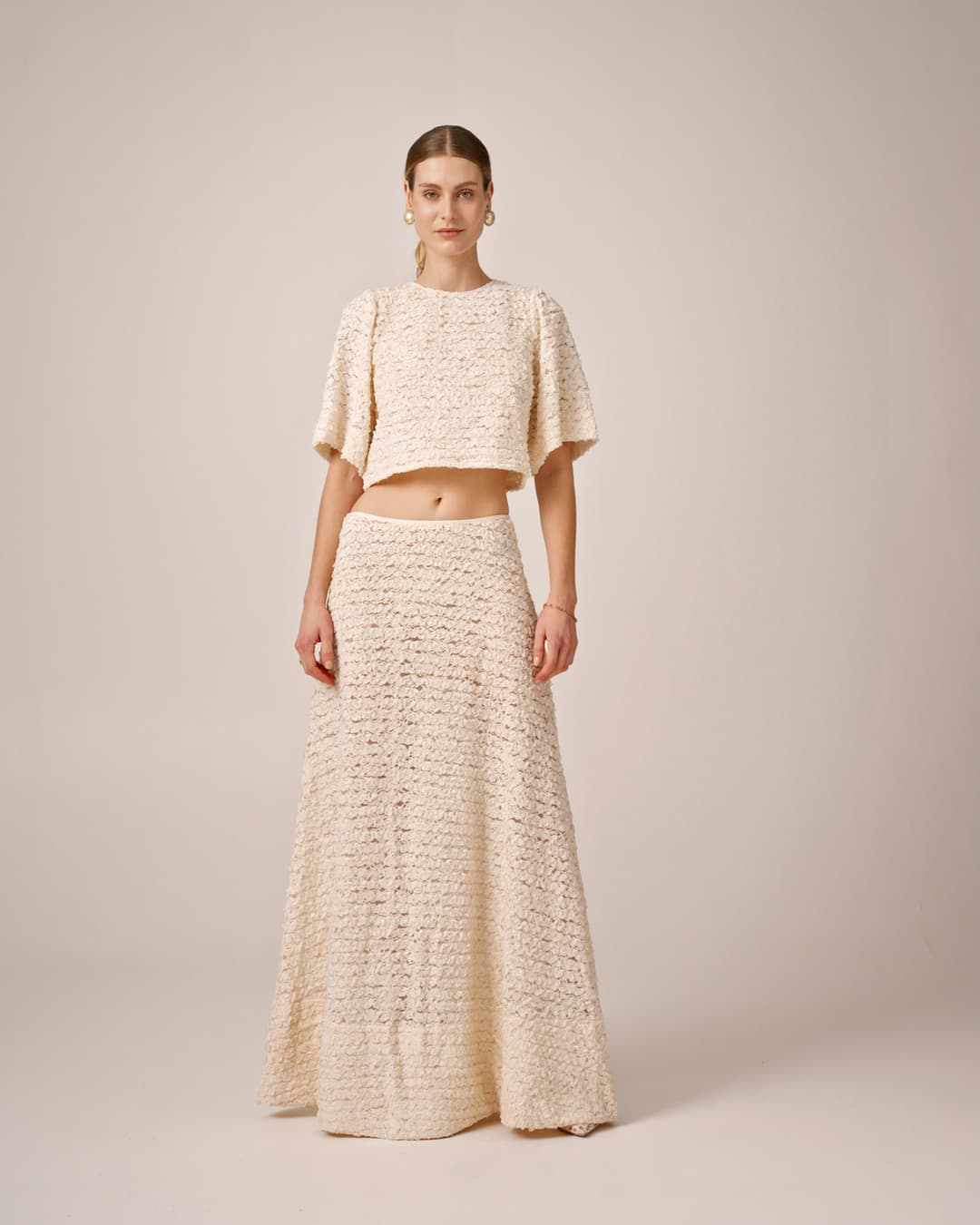 Lace skirt