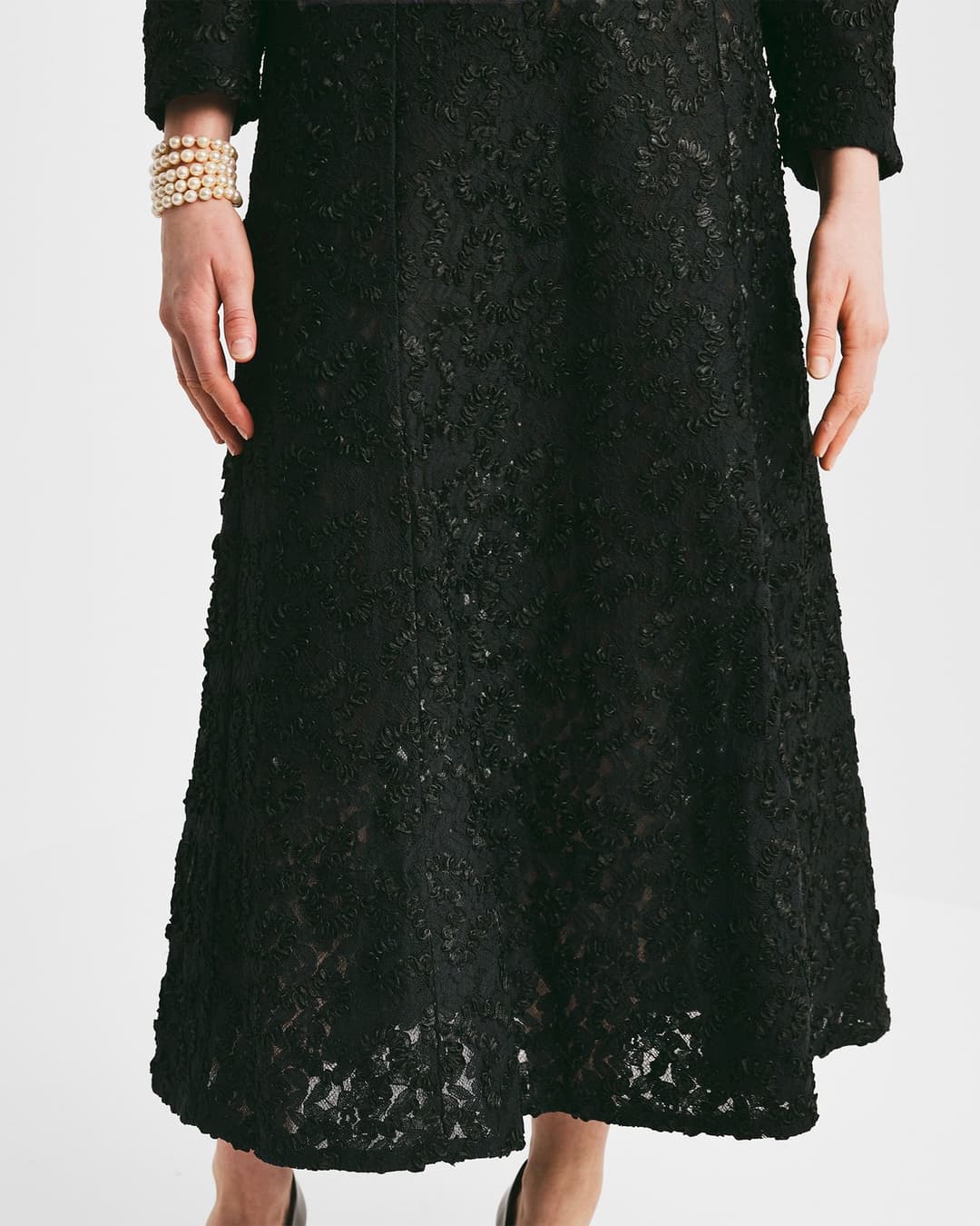 Embroidery Midi Skirt