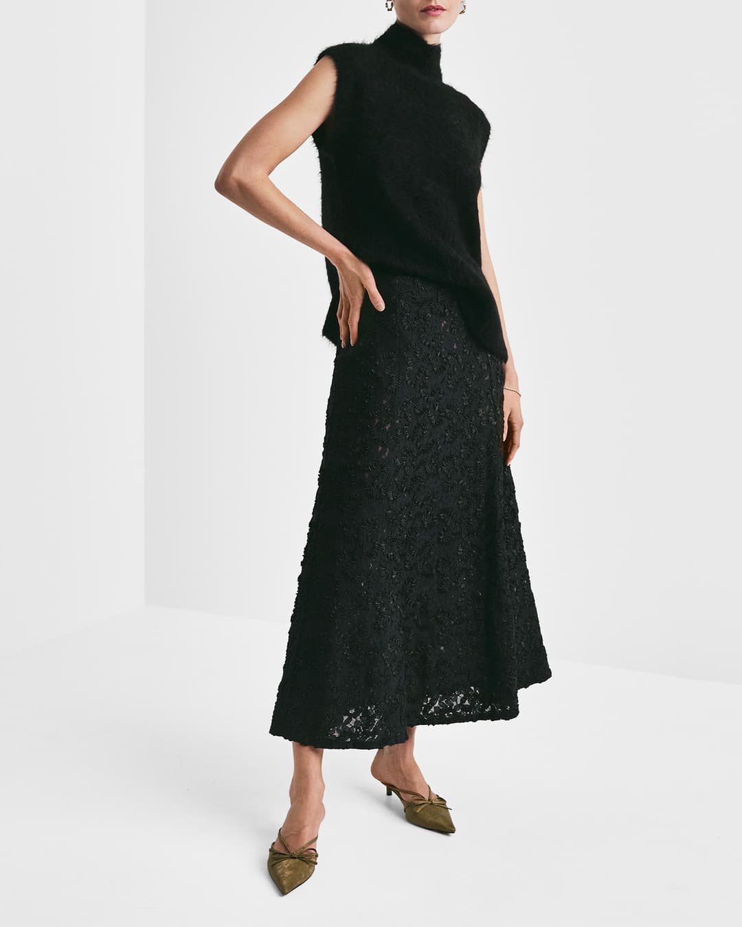 Embroidery Midi Skirt