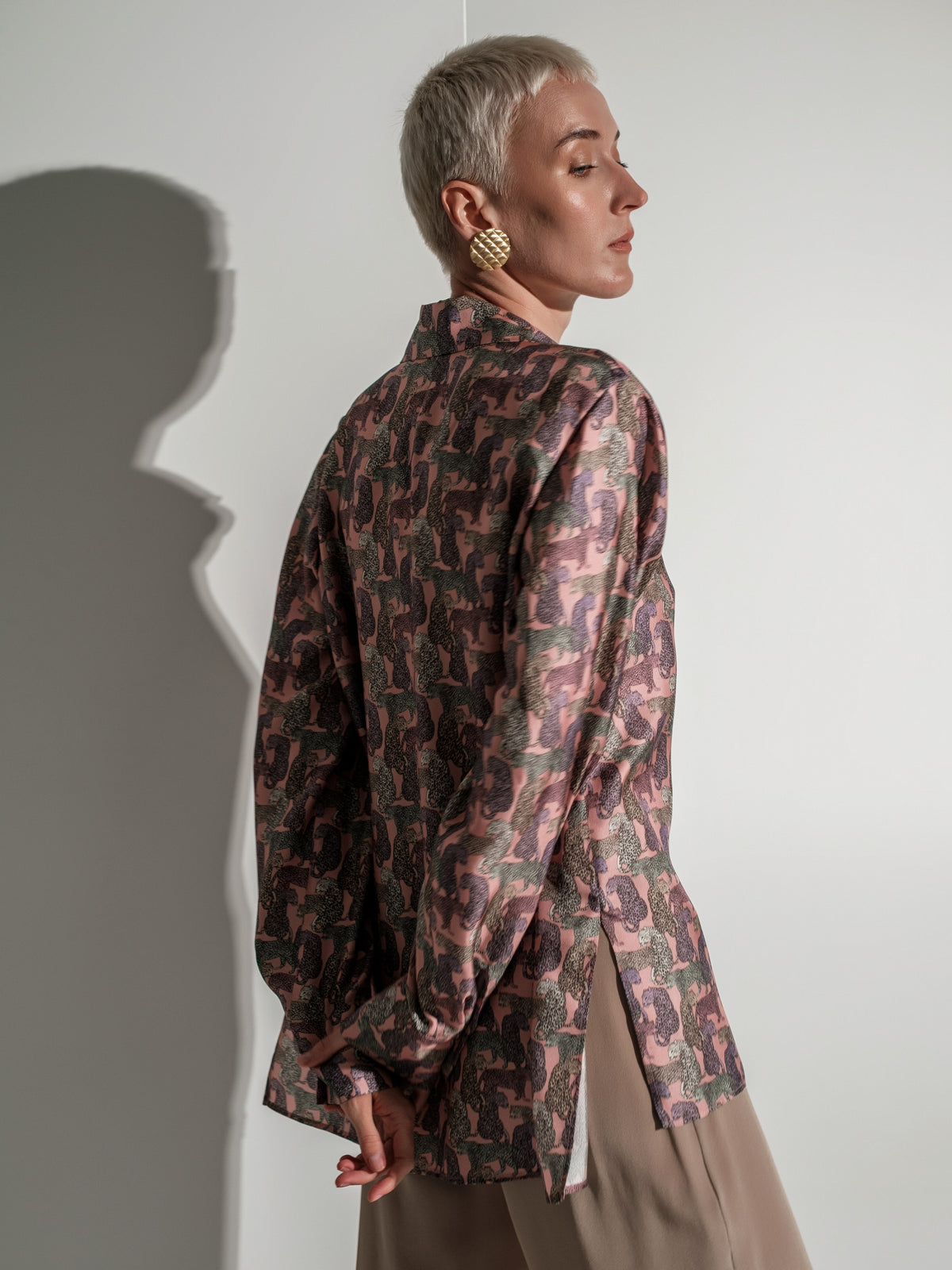 Leo pink silk shirt