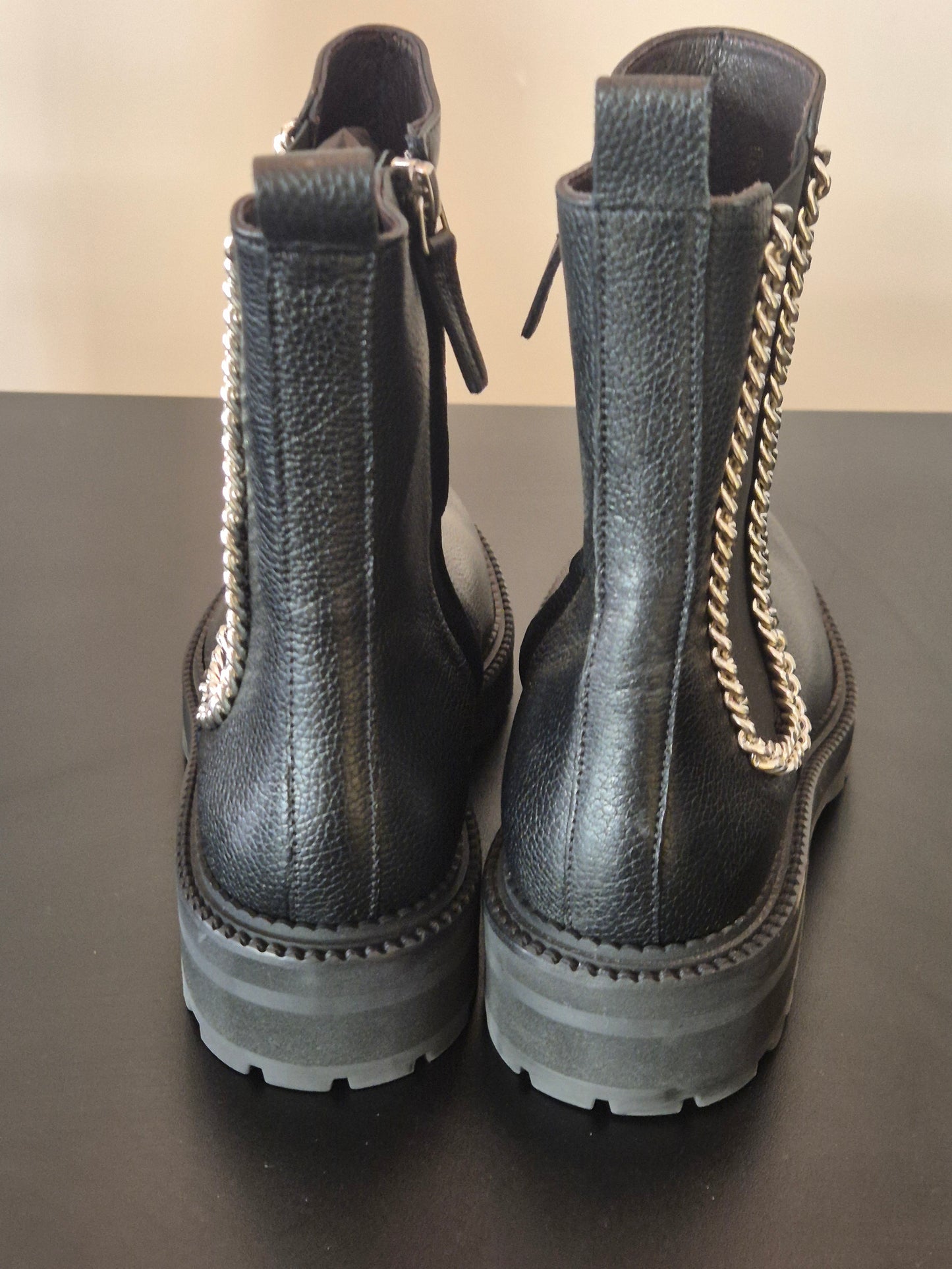 Botts i kalvskin / billi bi